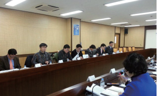 14년 특수교육 정보화 사업 계획 심의위원회 회의 모습