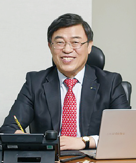 한국교육학술정보원장 한석수 프로필 사진